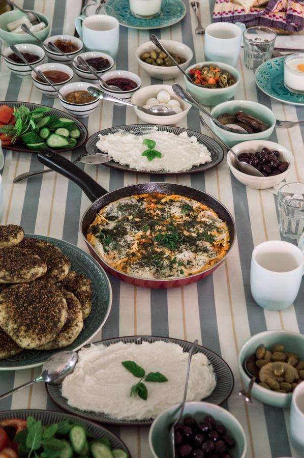 Beit Al Baraka Bed and Breakfast Umm Qays Buitenkant foto